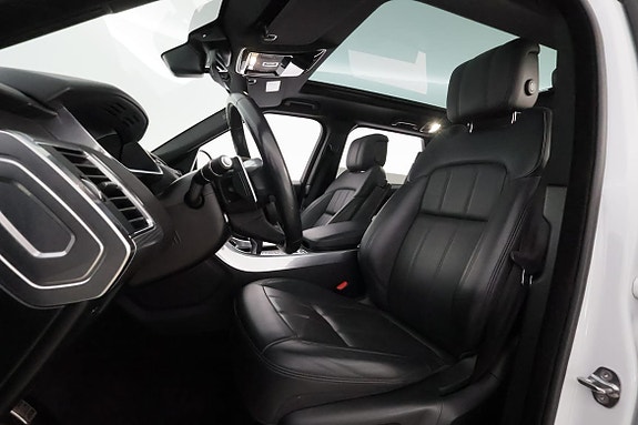 Land Rover Range Rover Sport 12 of 30