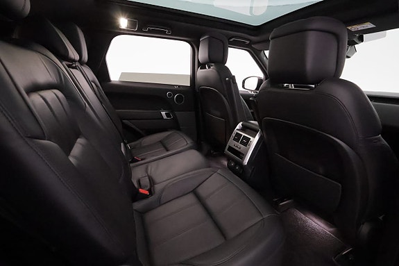 Land Rover Range Rover Sport 22 of 30