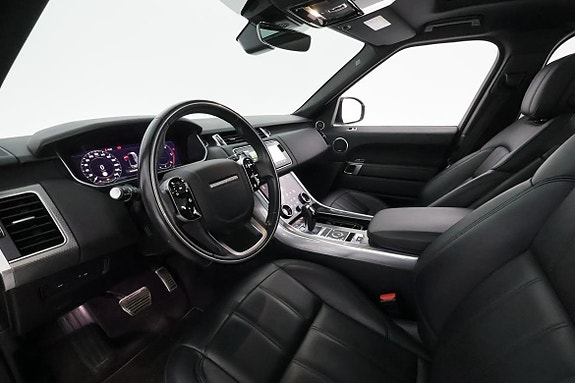 Land Rover Range Rover Sport 13 of 30