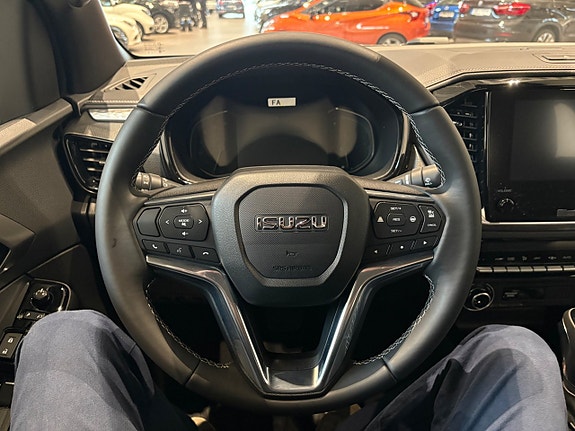 Isuzu D-max 13 of 17