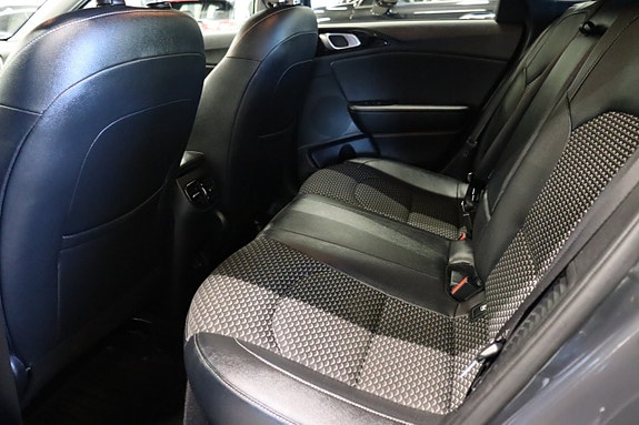 Kia Ceed 11 of 23