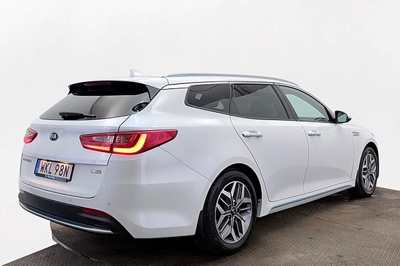 Kia Optima 6 of 30
