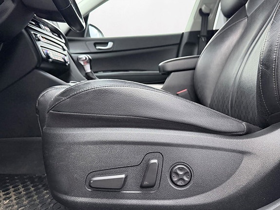 Kia Optima 13 of 30