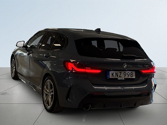 BMW 118i 5 of 5