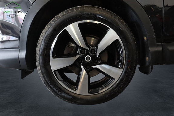 Nissan Qashqai 2 of 5