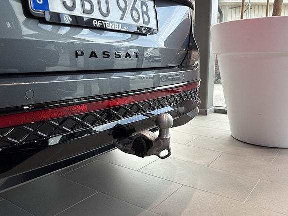 Volkswagen Passat 19 of 20
