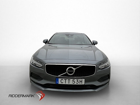 Volvo S90 2 of 5