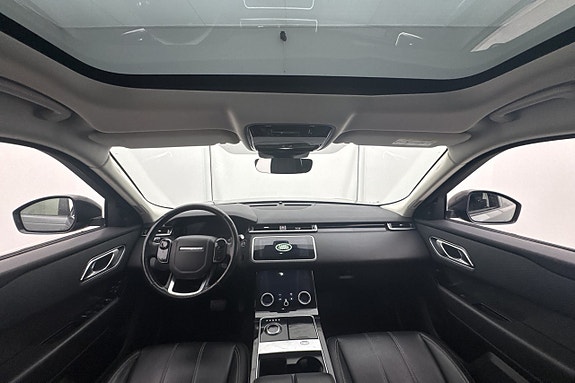 Land Rover Range Rover Velar 11 of 30