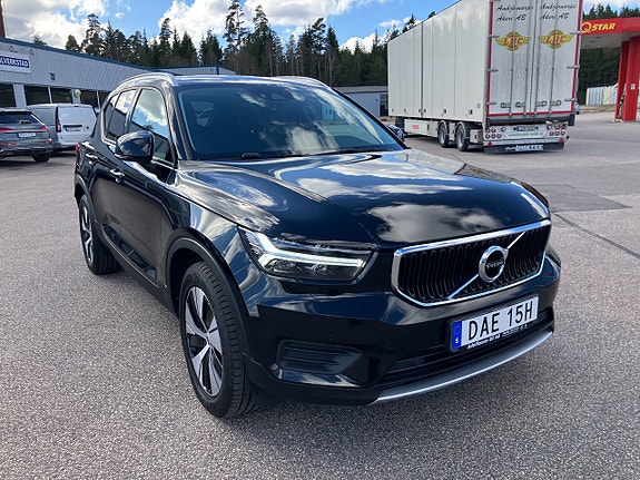 Volvo XC40 12 of 21
