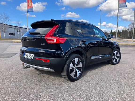 Volvo XC40 8 of 21