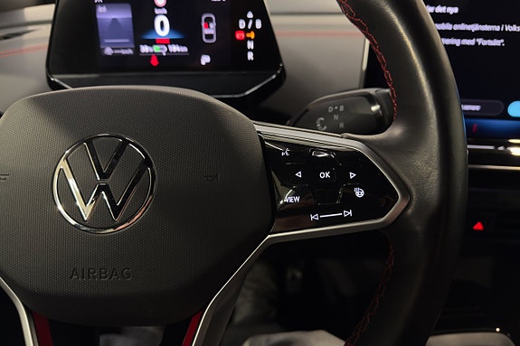 Volkswagen ID.4 GTX 13 of 29
