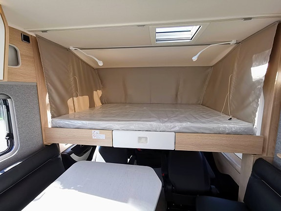 Hymer Masterline I 780 Blackline 7 of 24