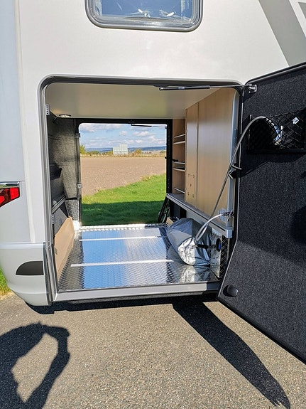 Hymer Masterline I 780 Blackline 12 of 24