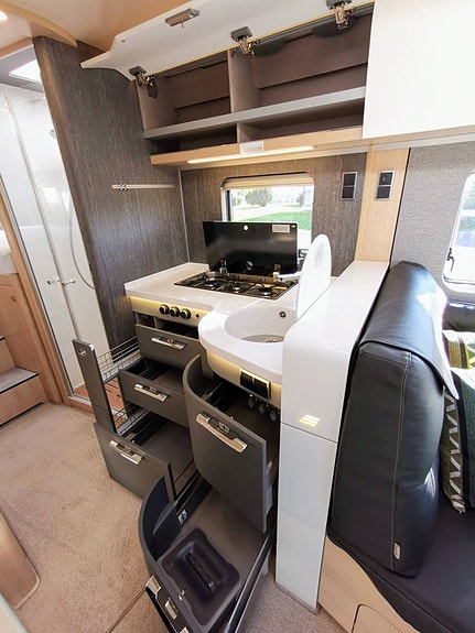 Hymer Masterline I 780 Blackline 19 of 24