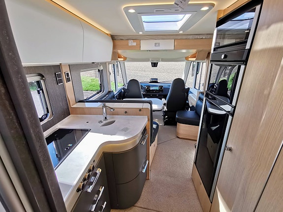 Hymer Masterline I 780 Blackline 17 of 24