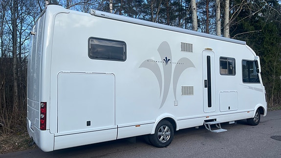 Niesmann-Bischoff Flair 8000iCW - Iveco*Hydrauliska stödben*Luftfjädring 3 of 20