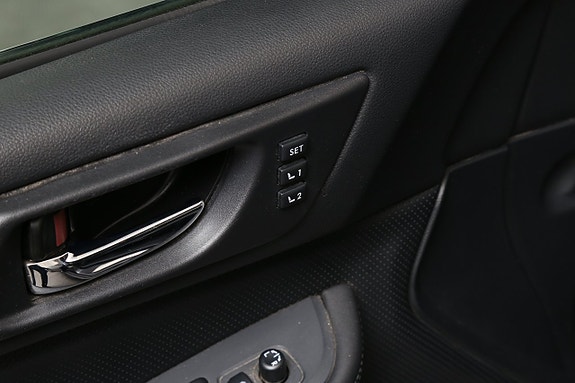 Subaru Outback 12 of 26