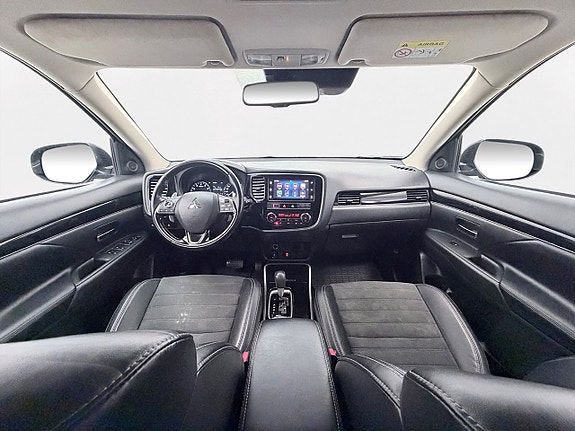 Mitsubishi Outlander 16 of 30