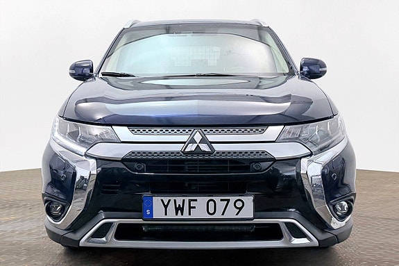 Mitsubishi Outlander 3 of 30
