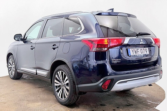 Mitsubishi Outlander 9 of 30