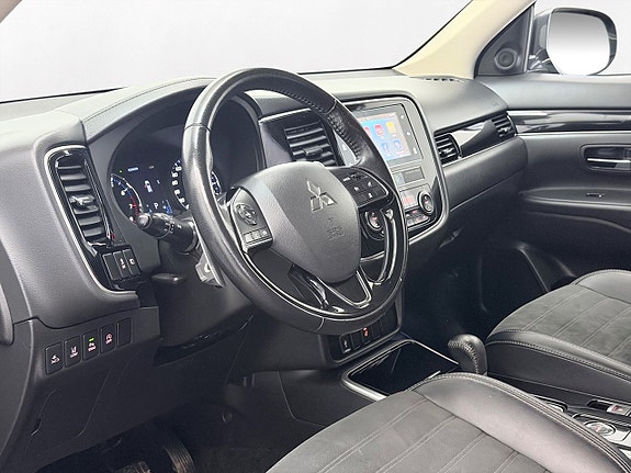 Mitsubishi Outlander 14 of 30