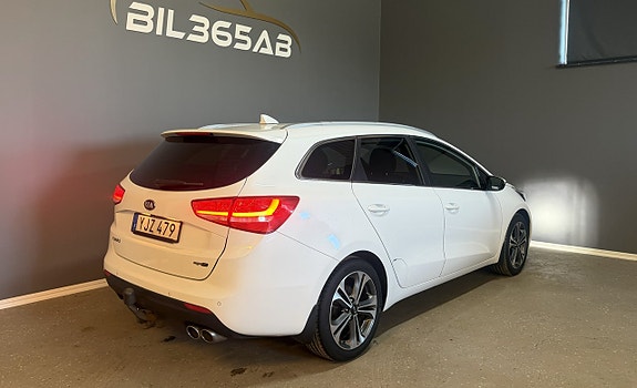Kia Ceed 9 of 15