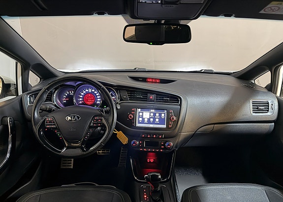 Kia Ceed 12 of 15