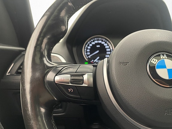 BMW 120 14 of 23