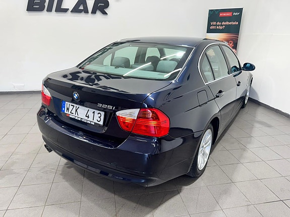 BMW 325i 10 of 17