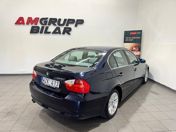 BMW 325i 5 of 5
