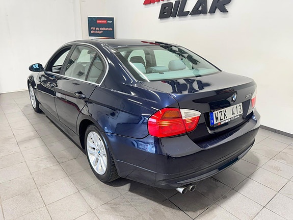 BMW 325i 16 of 17