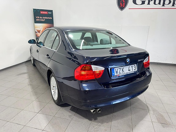 BMW 325i 13 of 17