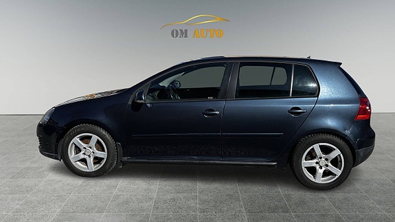 Volkswagen Golf V 6 of 10
