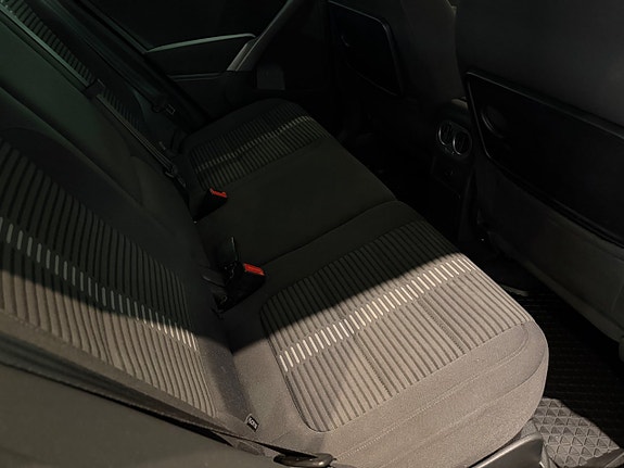 Volkswagen Tiguan 13 of 15