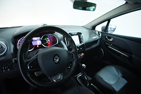 Renault Clio 12 of 20