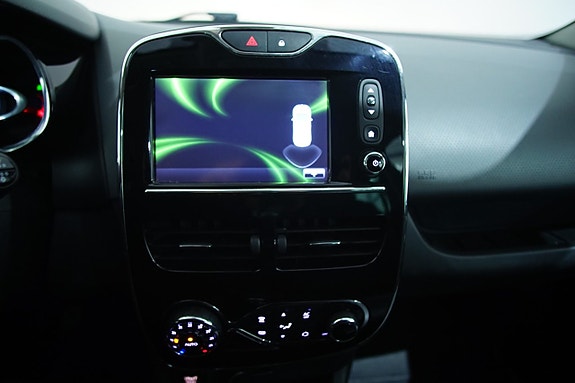 Renault Clio 16 of 20