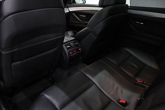 BMW M550d 15 of 27