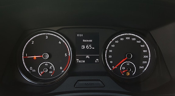 Volkswagen Transporter 21 of 25