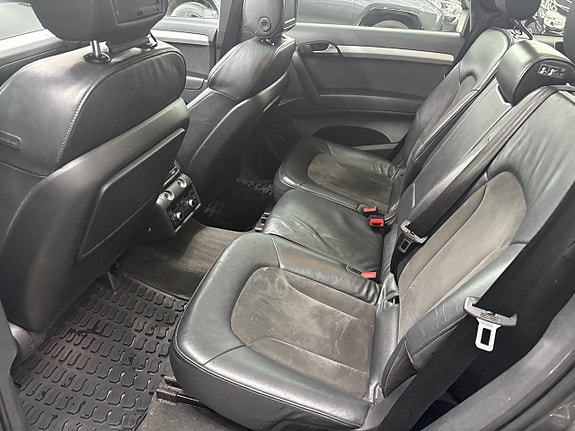 Audi Q7 7 of 14