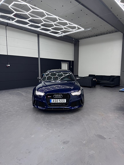 Audi RS6 6 of 7