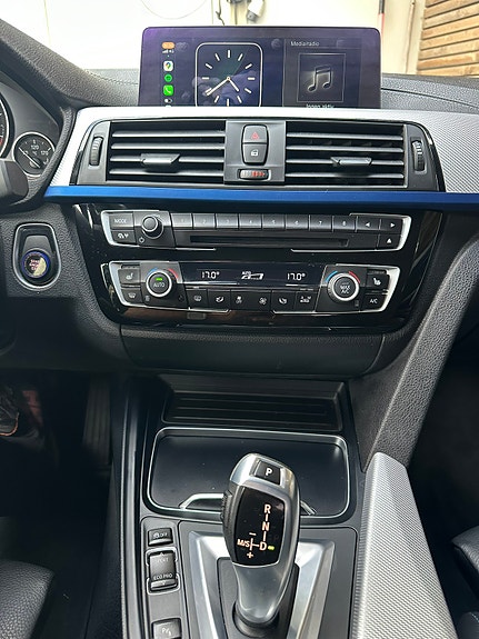 BMW 330e 6 of 10
