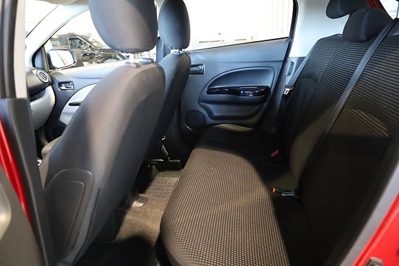Mitsubishi Space Star 12 of 22