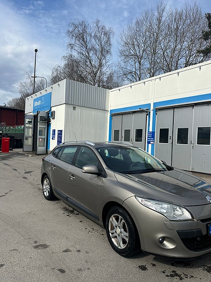 Renault Megane 6 of 8