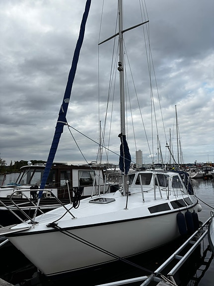 Maxi 95 - Mycket ny utrustning 14 of 14