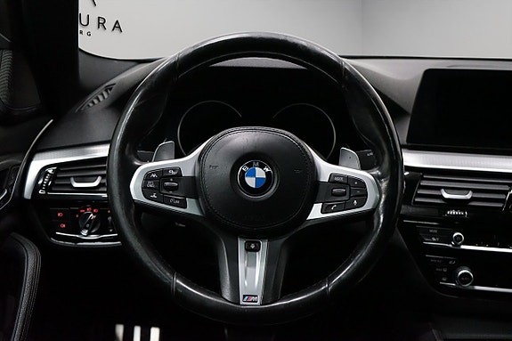 BMW 530d 14 of 26