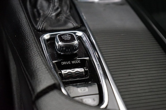 Volvo S90 13 of 22