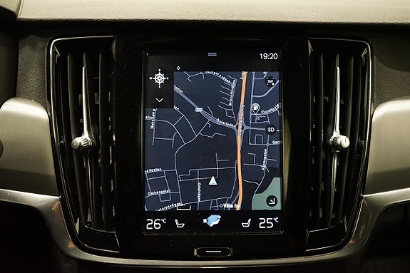 Volvo S90 15 of 22