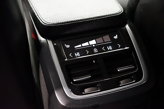 Volvo S90 21 of 22