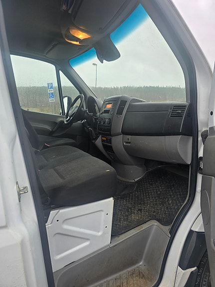 Mercedes-Benz Sprinter 519 10 of 19