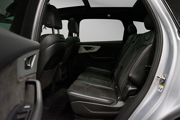 Audi Q7 7 of 26